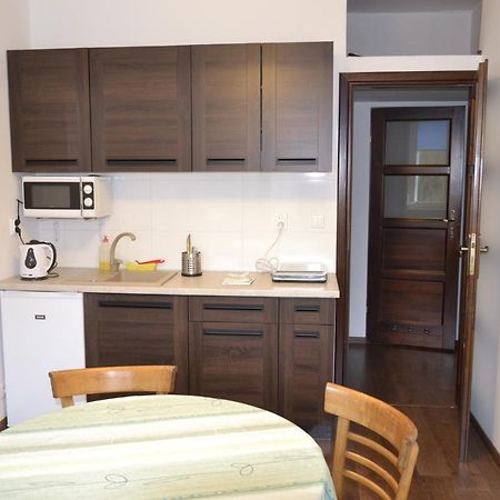 Warszawa Stare Bielany Bed & Breakfast ภายนอก รูปภาพ