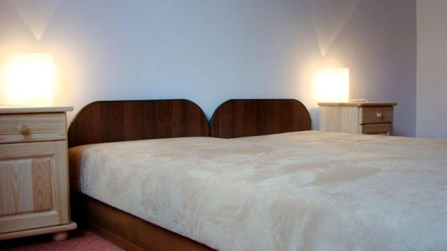 Warszawa Stare Bielany Bed & Breakfast ภายนอก รูปภาพ